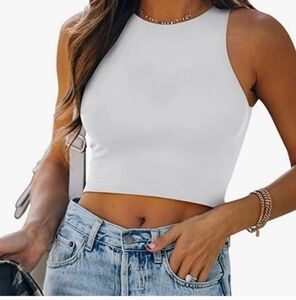 💚5/$25 Reoria Sexy White Sleeveless Crop Shell Top Size Small